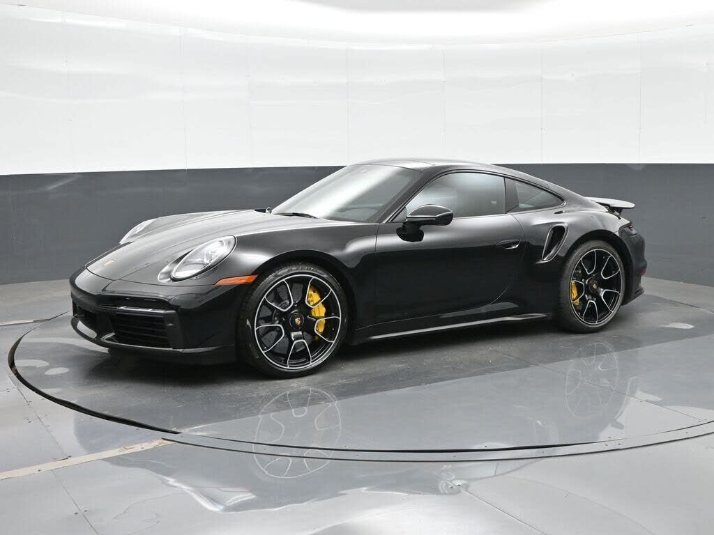 2022 PORSCHE 911