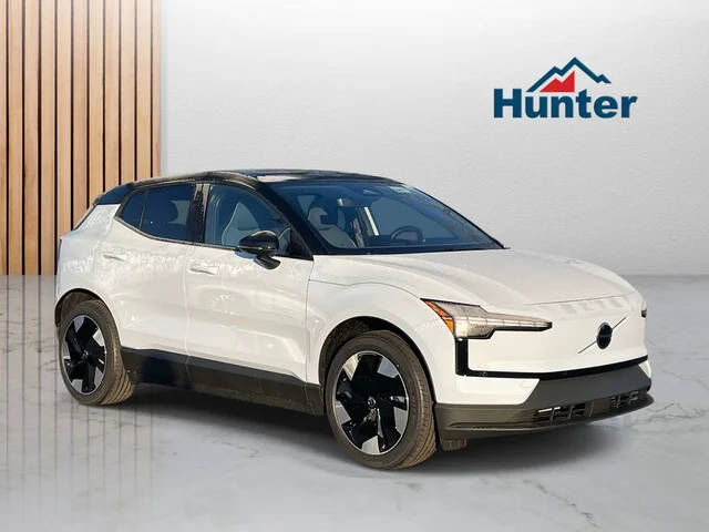 2026 VOLVO EX30