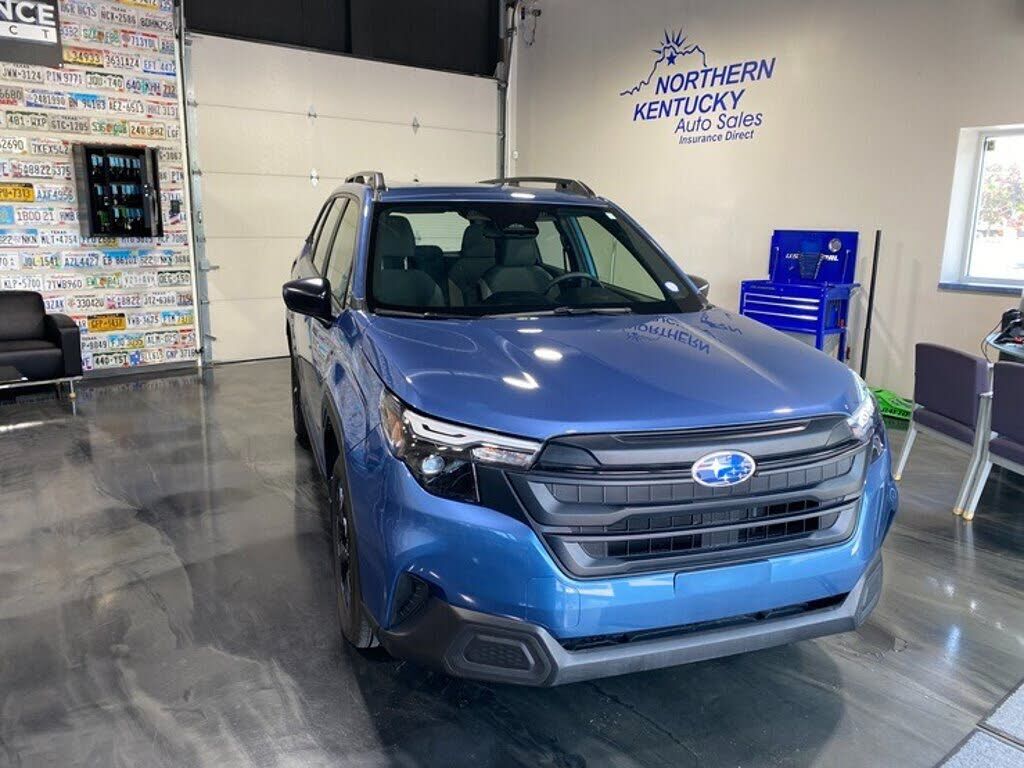 2025 SUBARU Forester