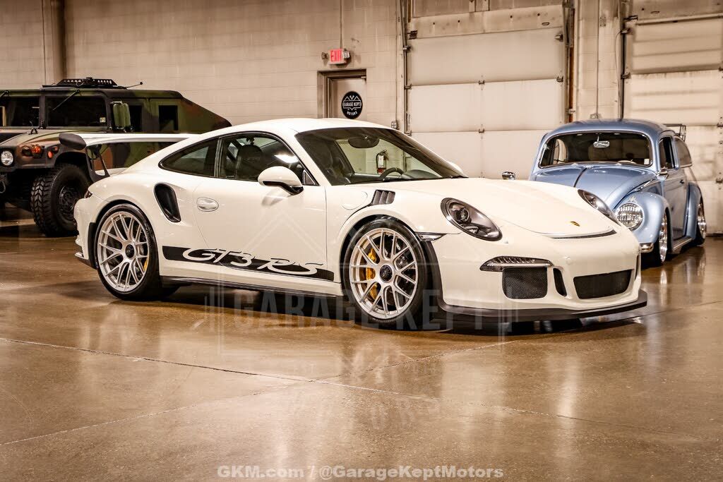 2016 PORSCHE 911