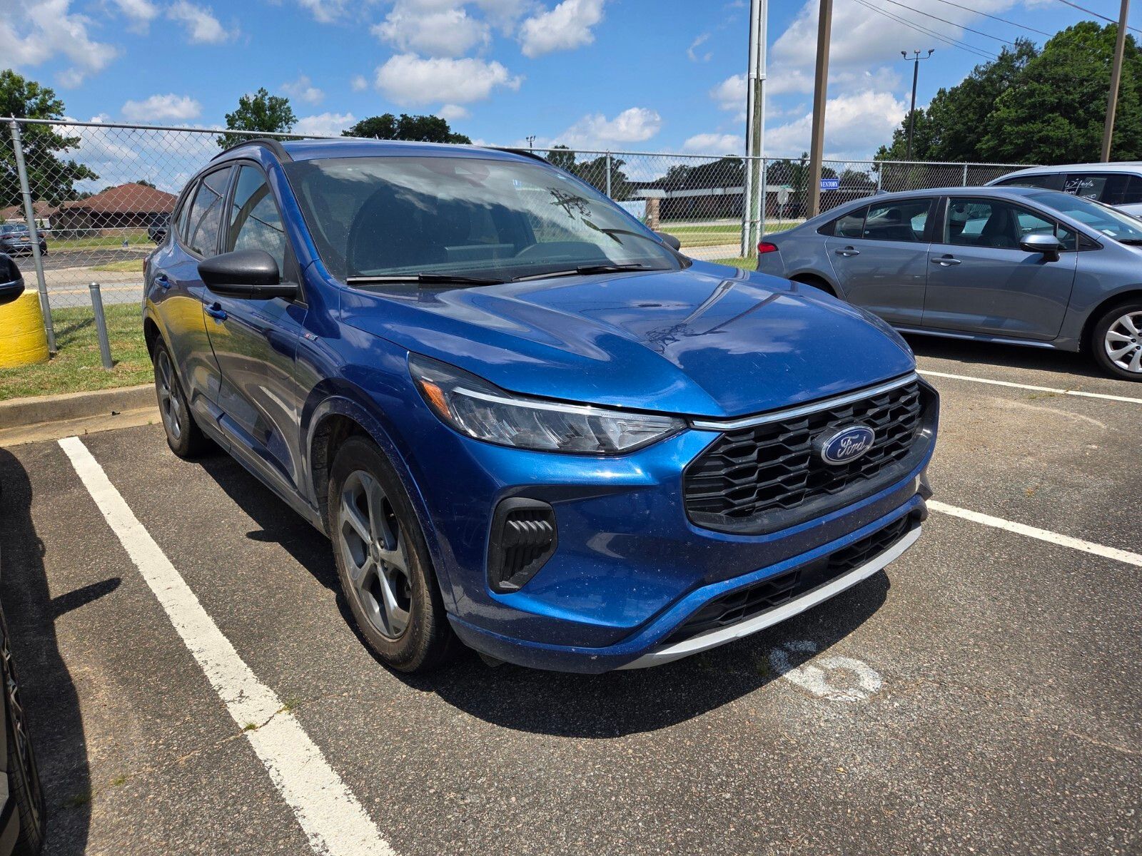 2023 FORD Escape