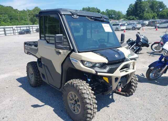 2024 CAN-AM Defender/Traxter