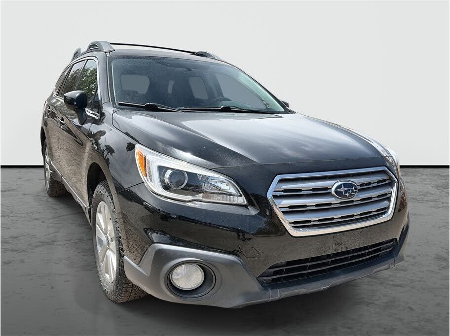 2015 SUBARU Outback