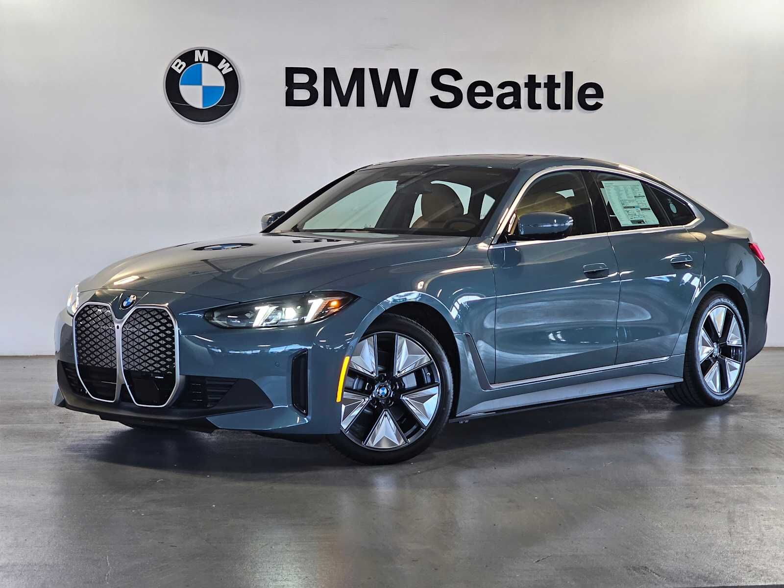 2026 BMW i4