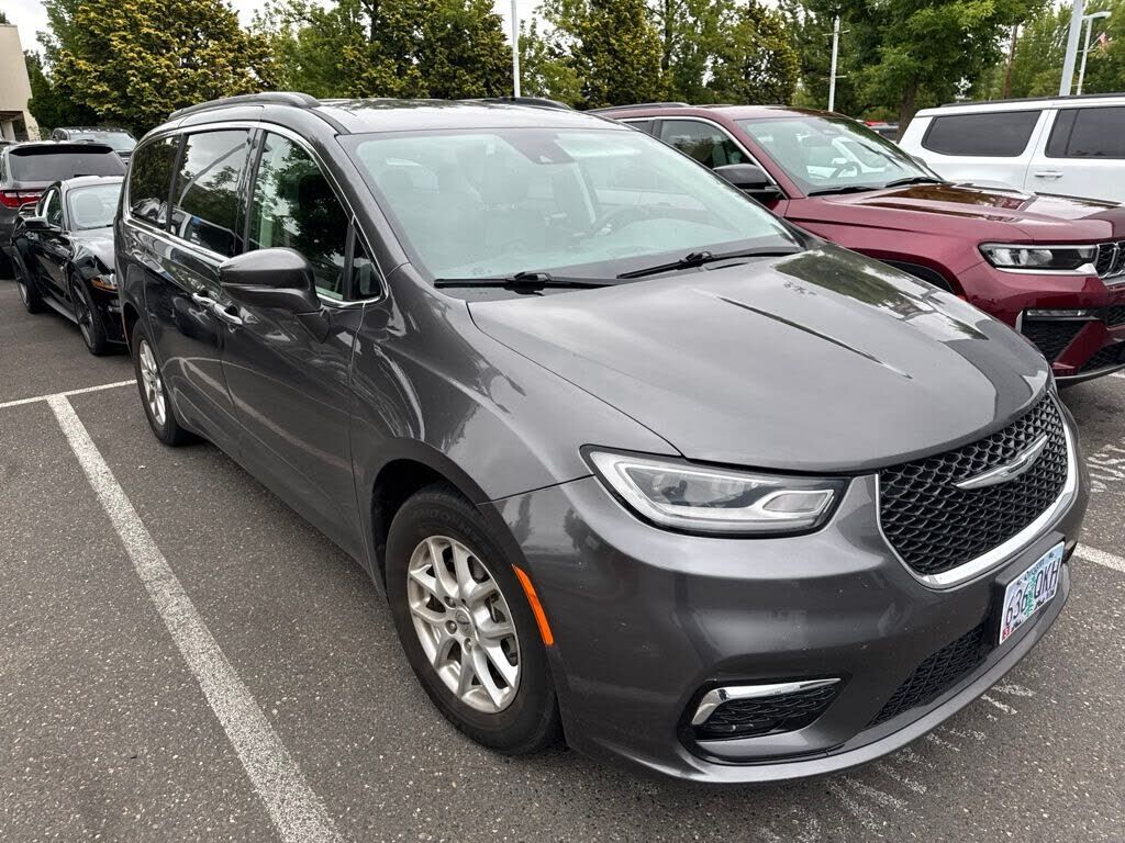 2022 CHRYSLER Pacifica