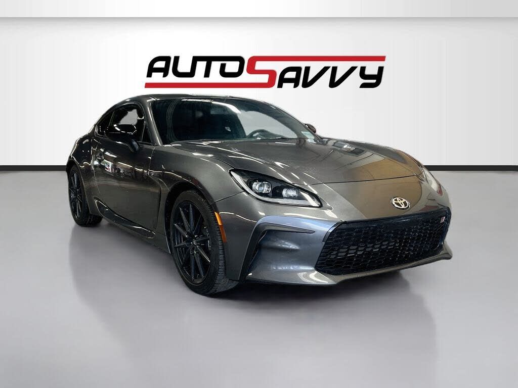 2023 TOYOTA GR86