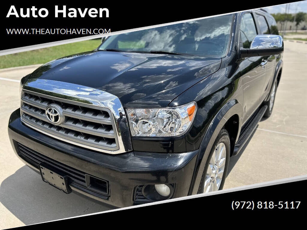 2016 TOYOTA Sequoia