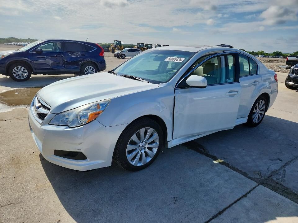 2011 SUBARU Legacy