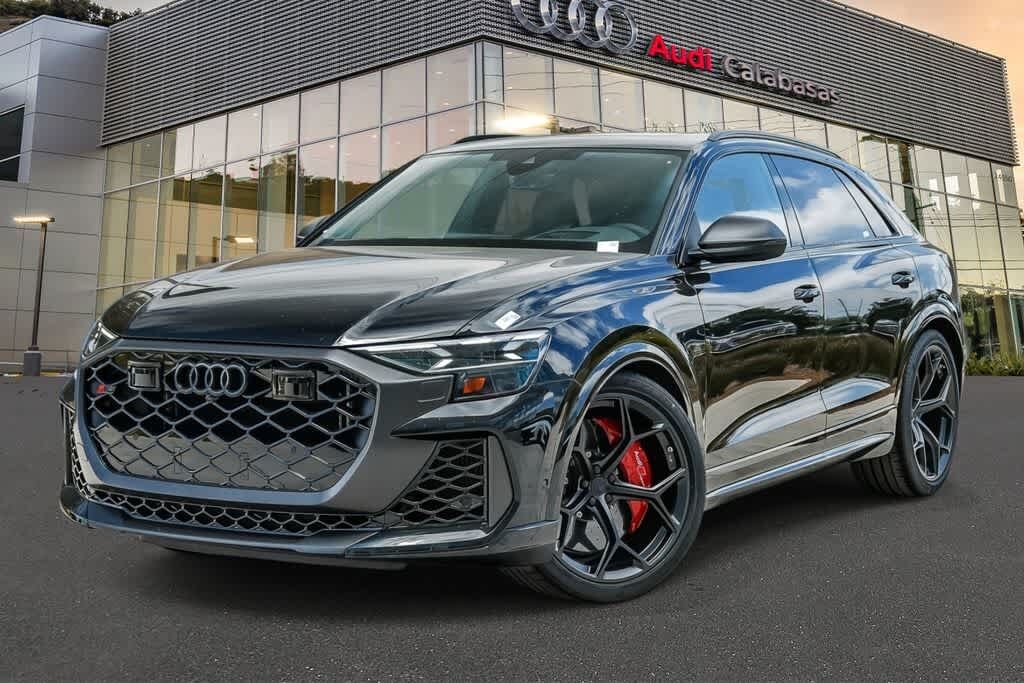 2026 AUDI RS Q8