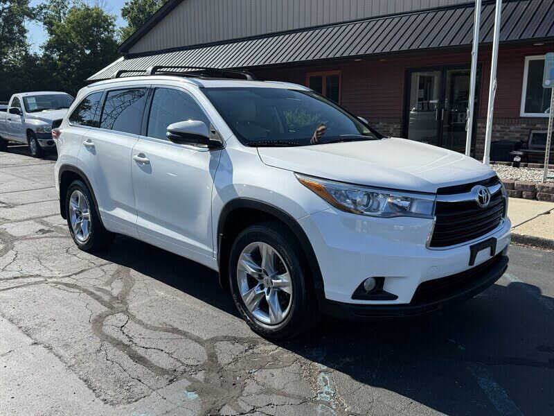 2015 TOYOTA Highlander