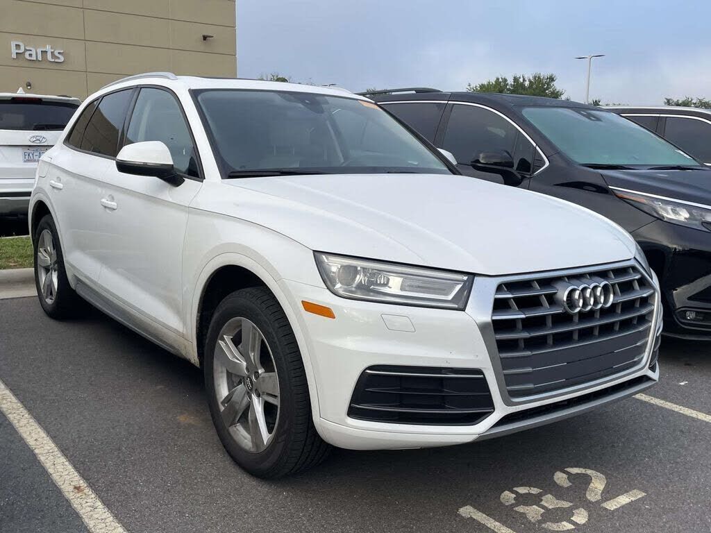 2018 AUDI Q5