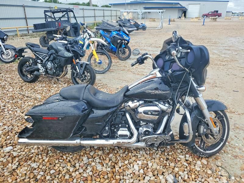 2019 HARLEY DAVIDSON FLHX / Street Glide