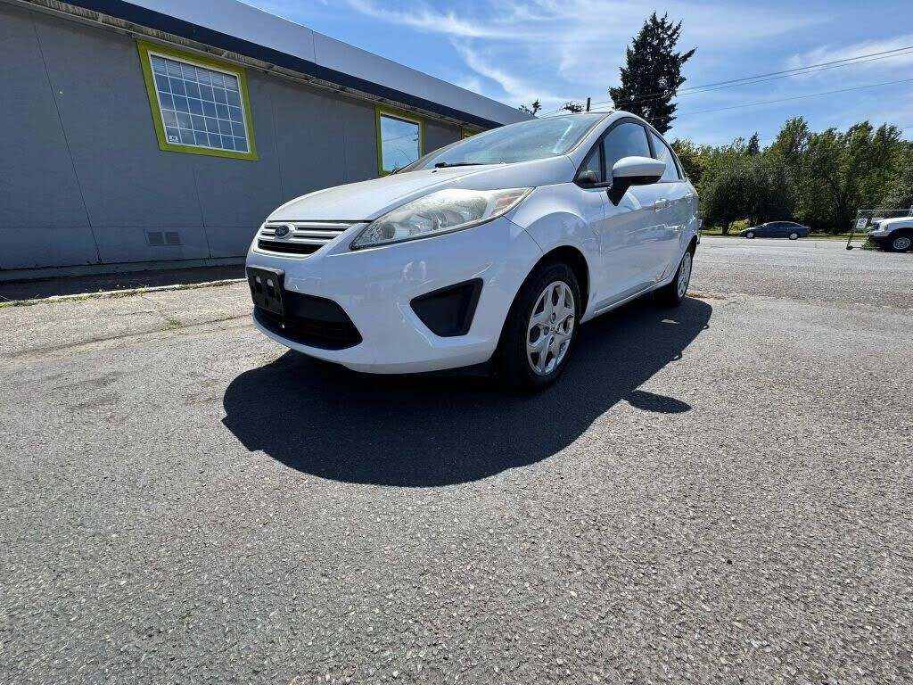 2012 FORD Fiesta