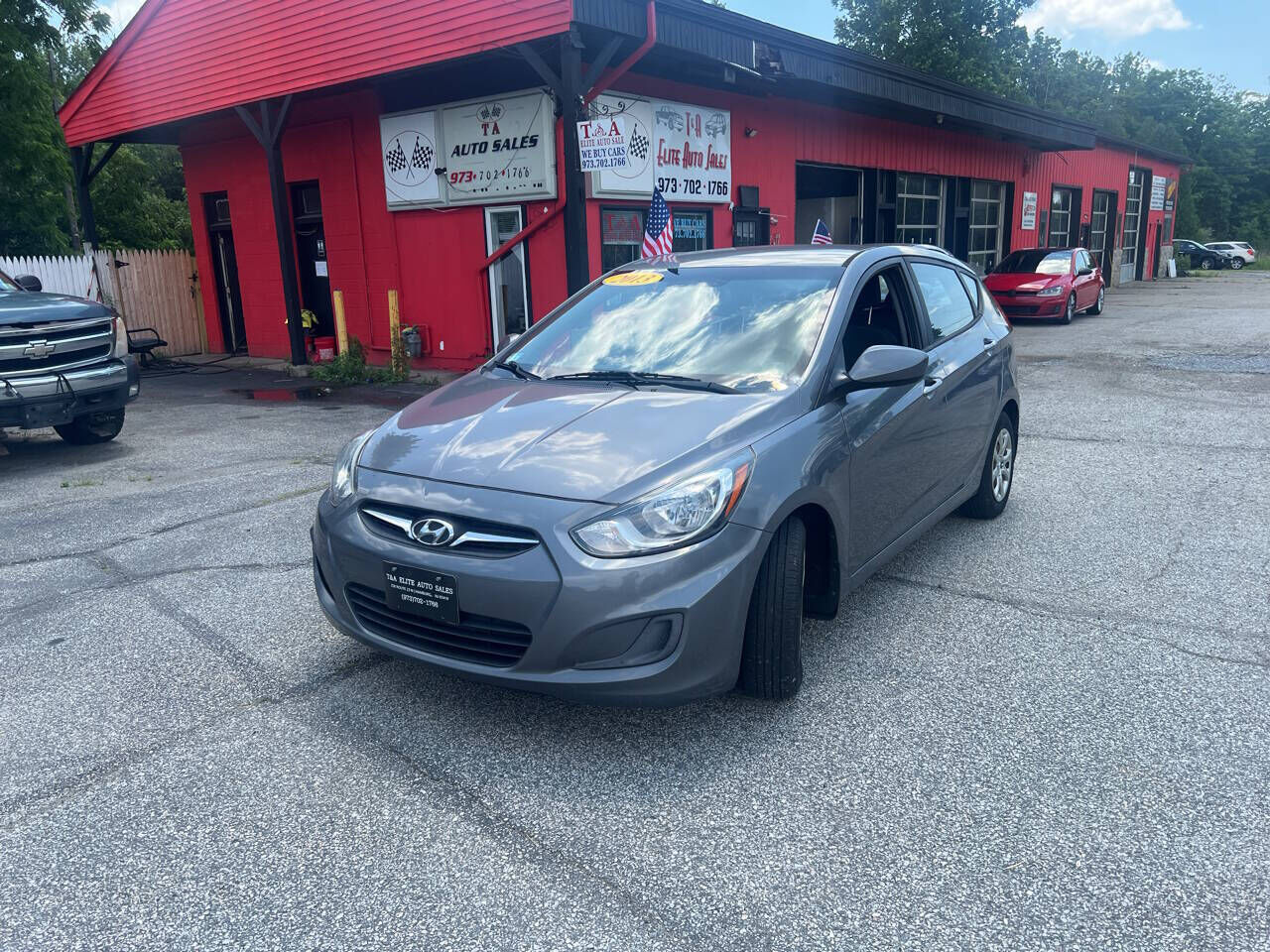 2013 HYUNDAI Accent