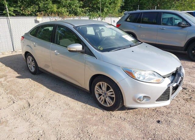 2012 FORD Focus