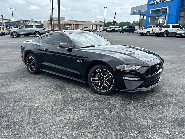 2021 FORD Mustang