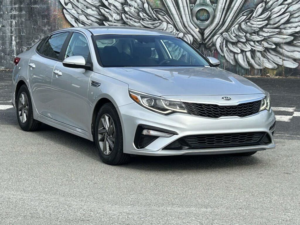 2019 KIA Optima