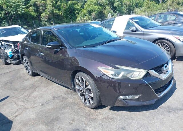 2016 NISSAN Maxima