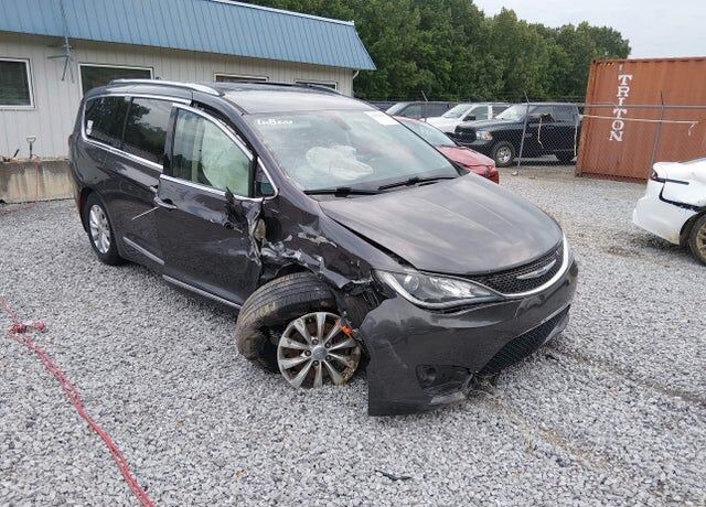 2018 CHRYSLER Pacifica