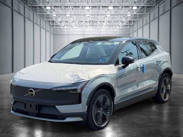 2026 VOLVO EX30 CC