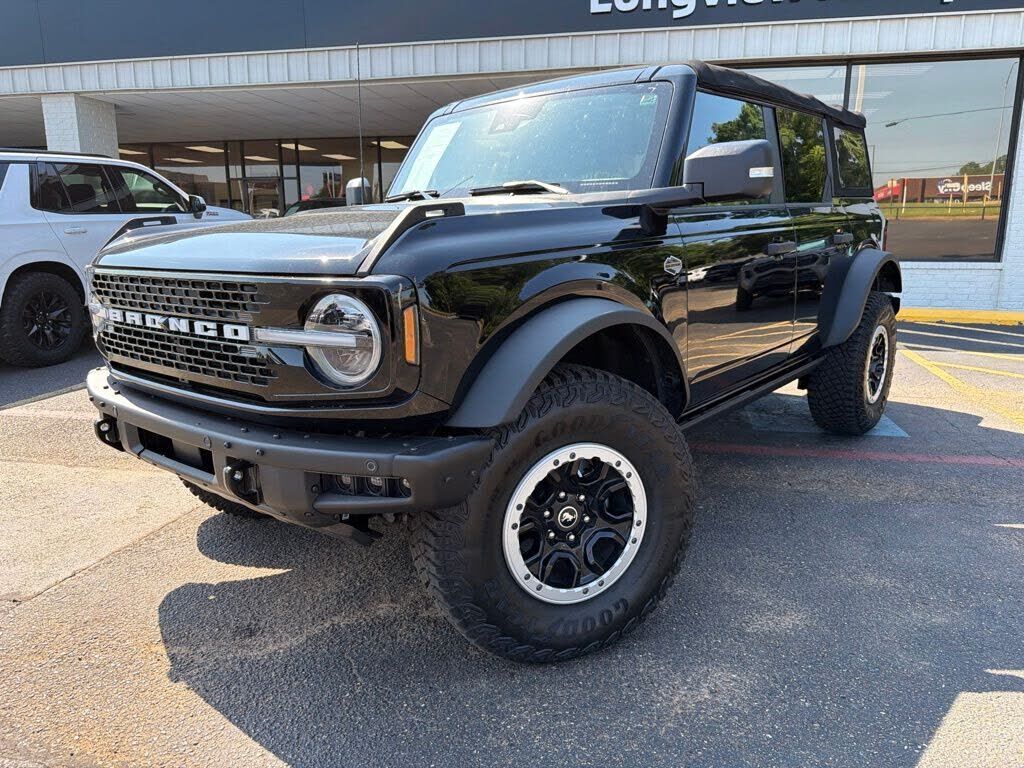 2022 FORD Bronco