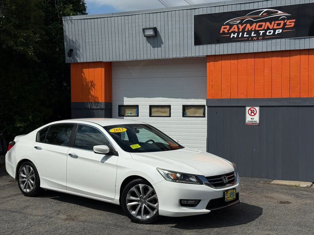 2013 HONDA Accord