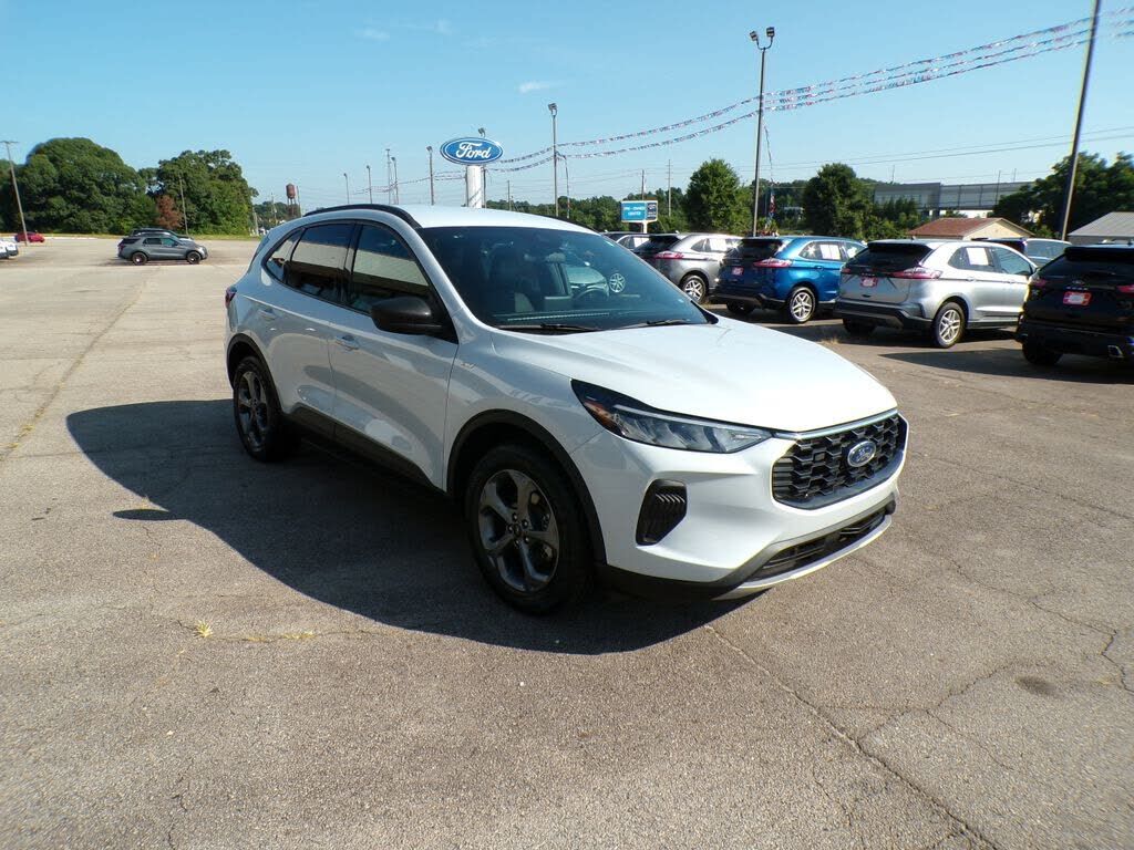 2025 FORD Escape