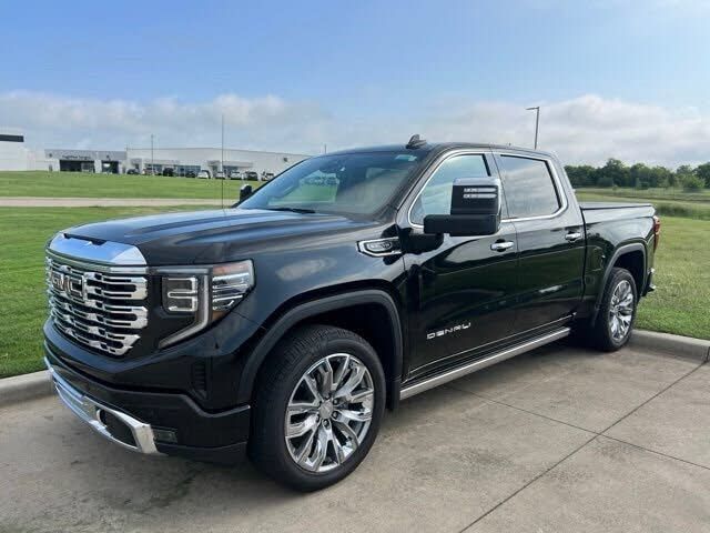 2025 GMC Sierra