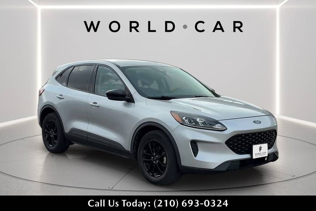 2020 FORD Escape