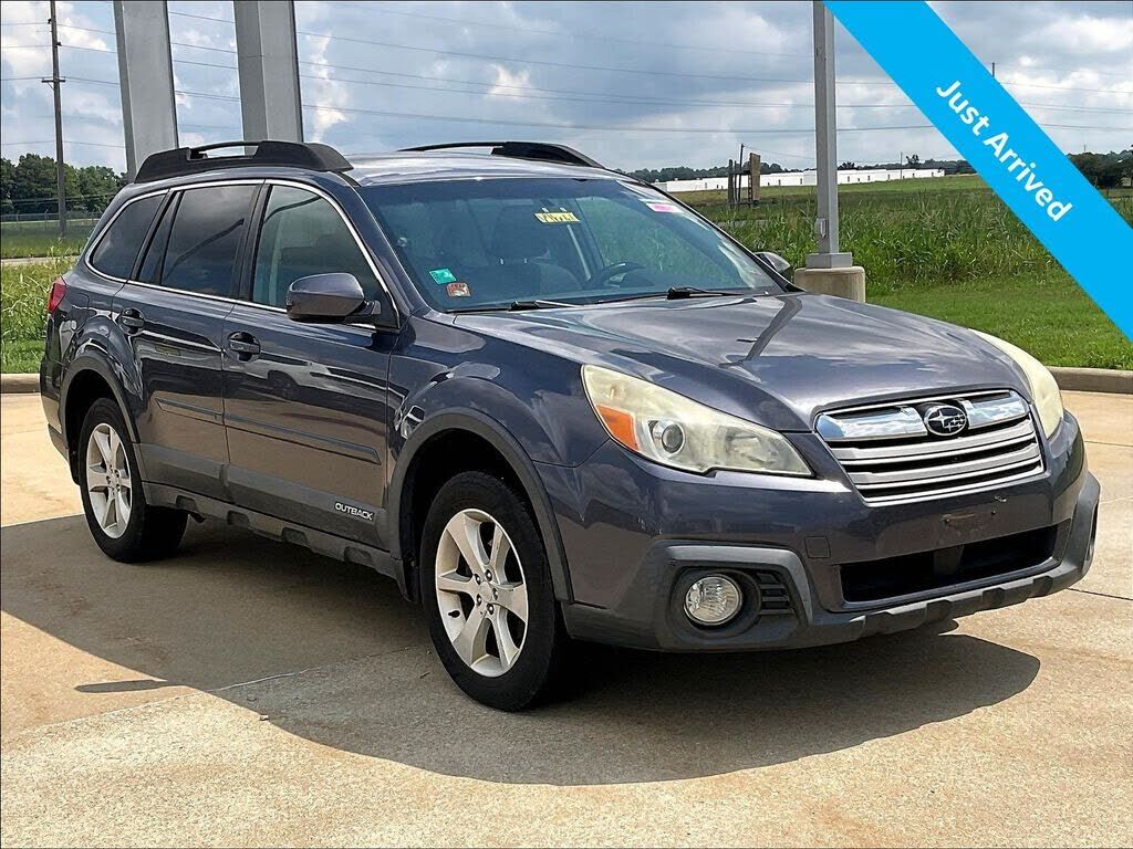 2014 SUBARU Outback