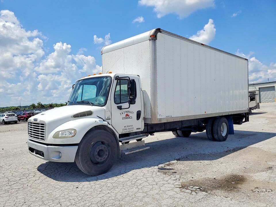 2006 FREIGHTLINER M2