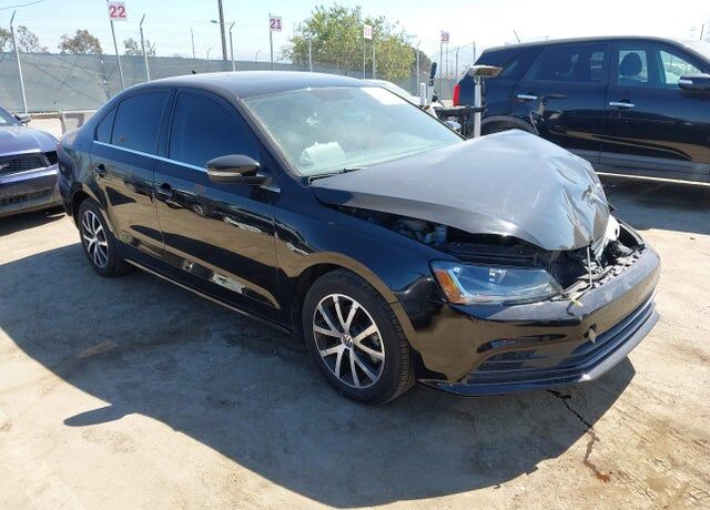 2017 VOLKSWAGEN Jetta