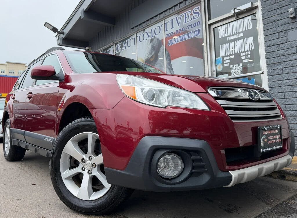 2014 SUBARU Outback
