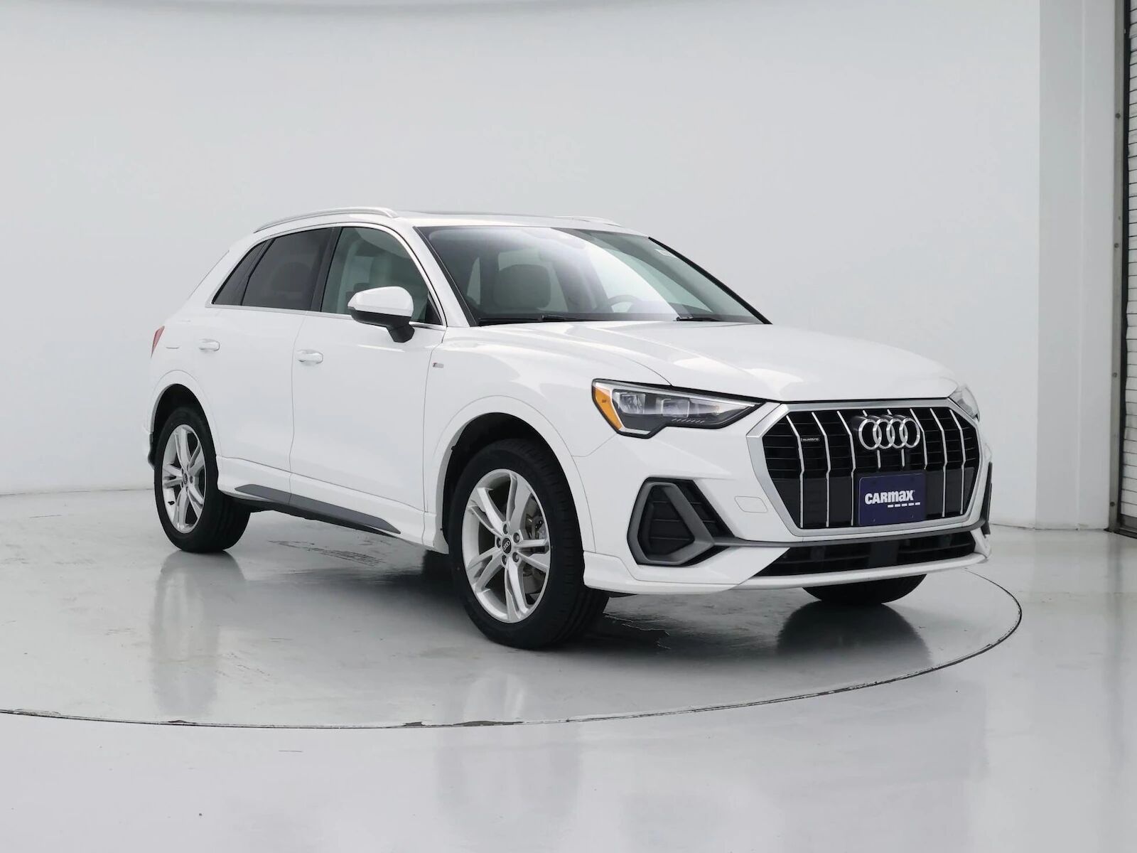 2022 Audi Q3