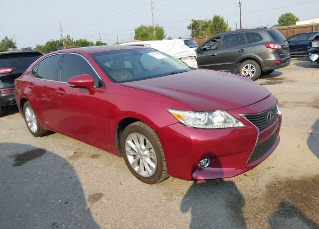 2014 LEXUS ES