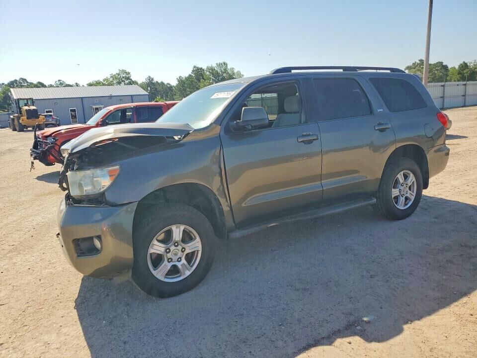 2013 TOYOTA Sequoia