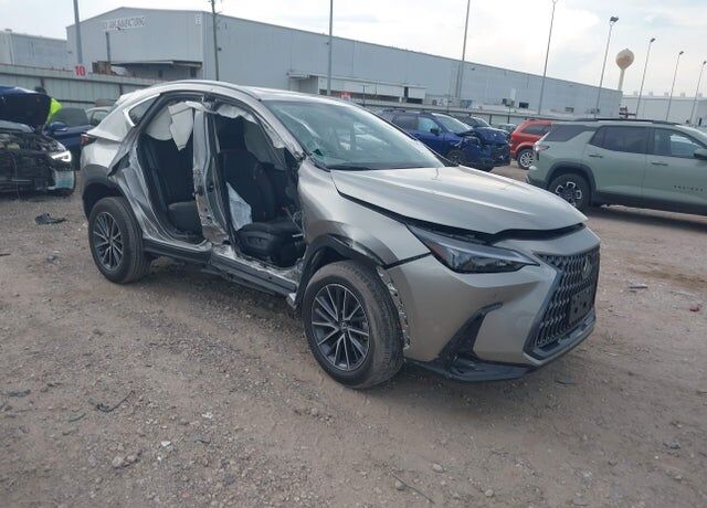 2025 LEXUS NX