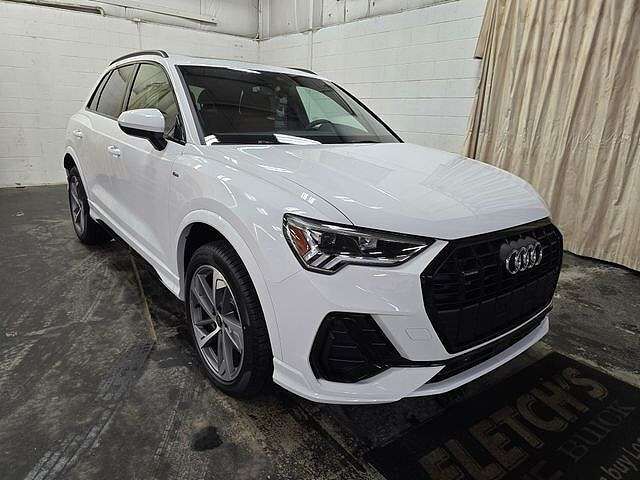 2025 AUDI Q3