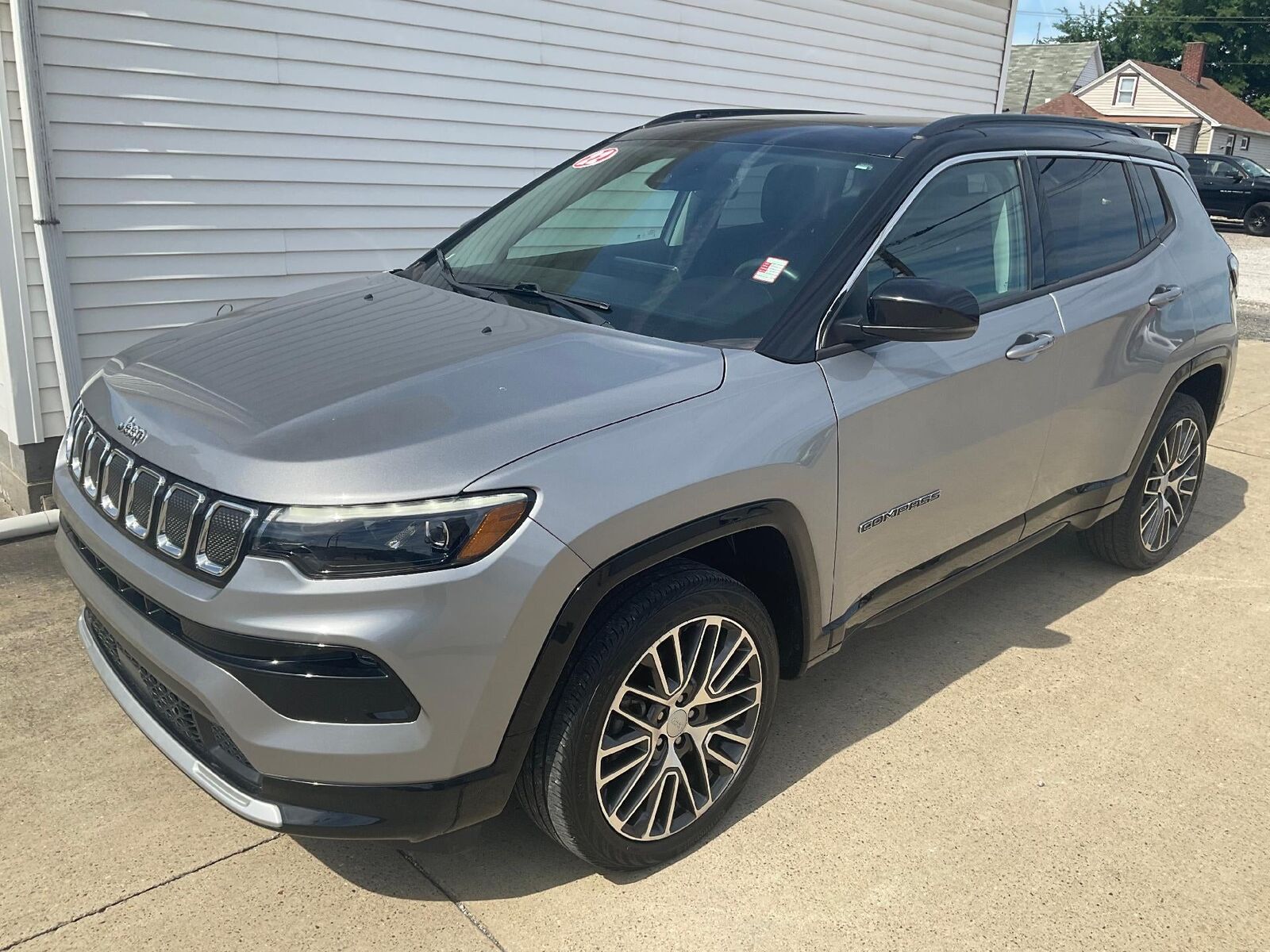 2022 JEEP Compass