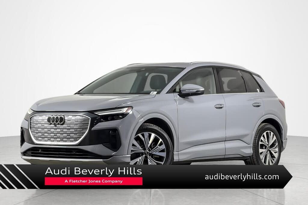 2023 AUDI Q4
