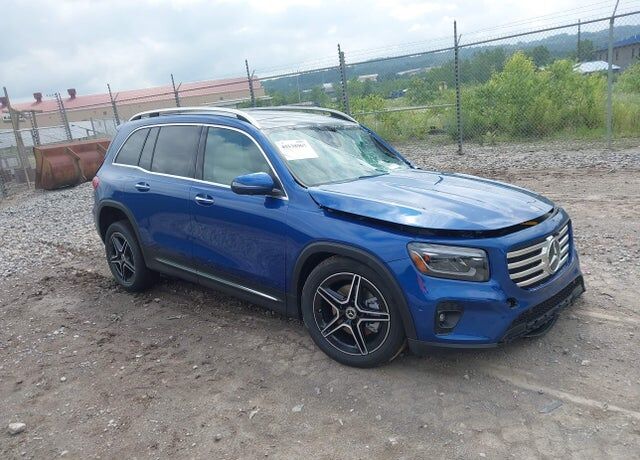 2026 MERCEDES-BENZ GLB-Class