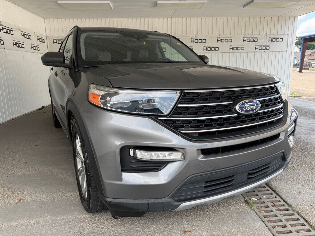 2021 FORD Explorer