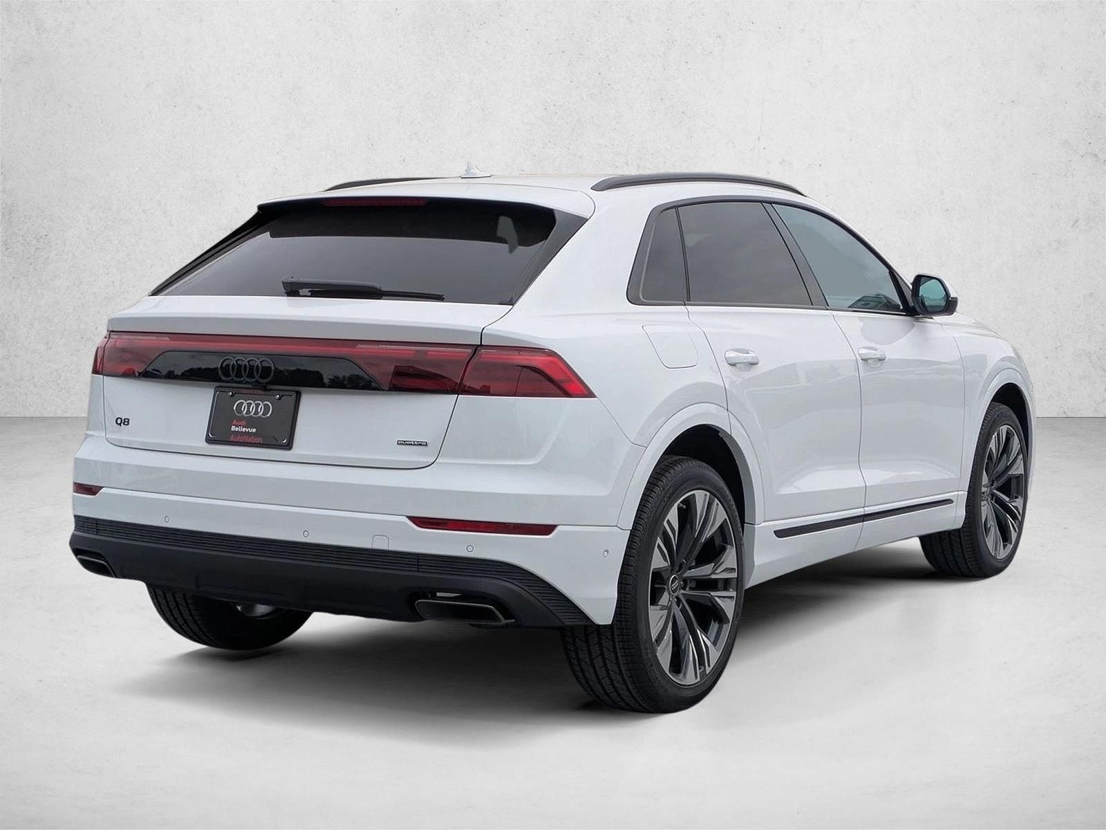 2025 Audi Q8