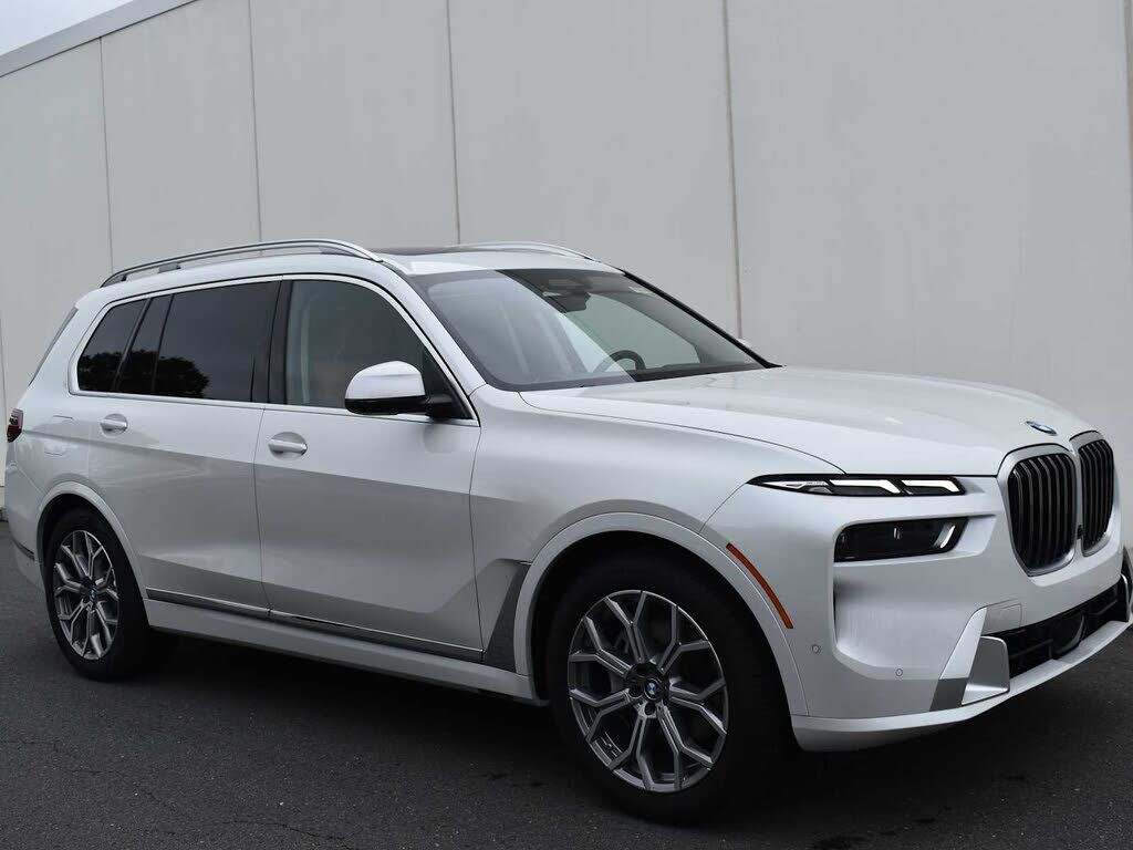 2024 BMW X7