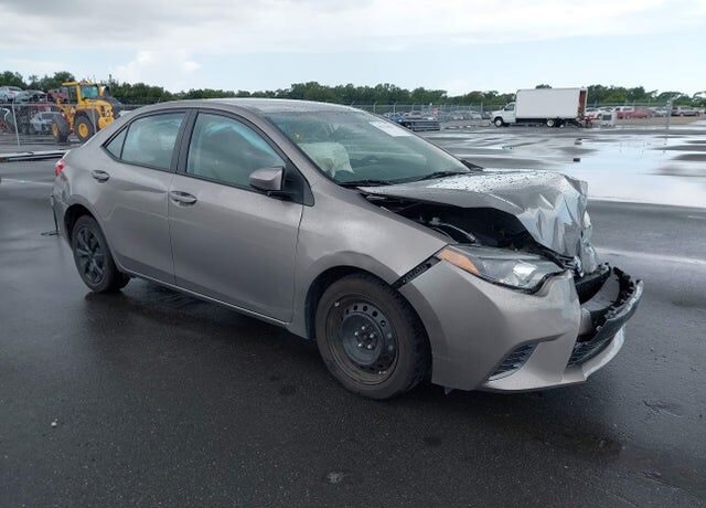 2016 TOYOTA Corolla