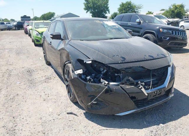 2019 NISSAN Maxima