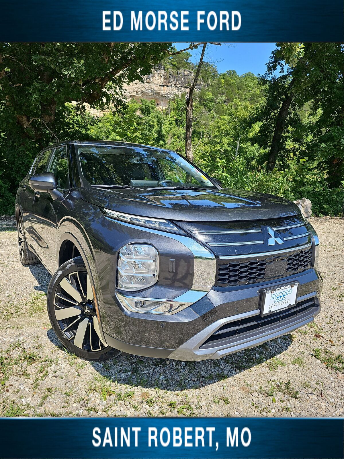 2025 MITSUBISHI Outlander