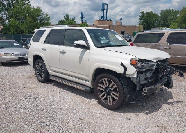 2016 TOYOTA 4-Runner