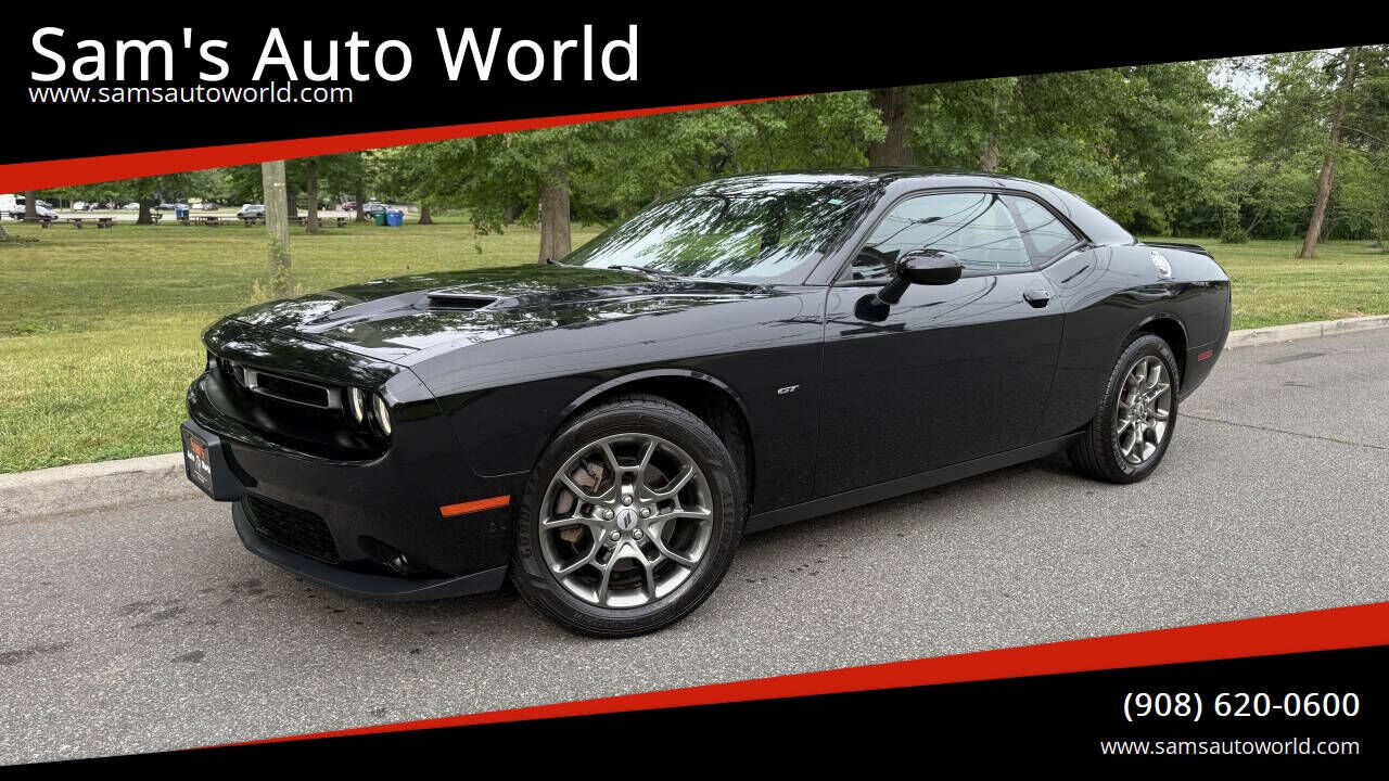 2017 DODGE Challenger