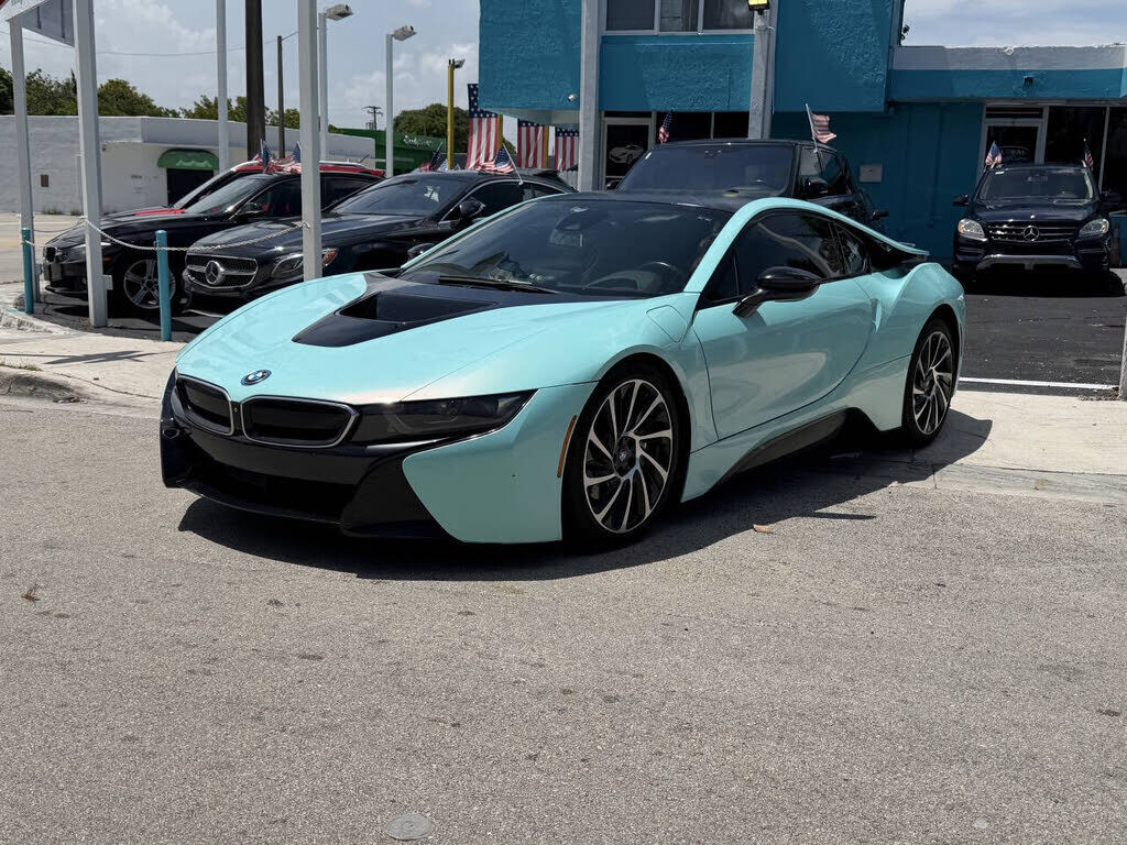2016 BMW i8